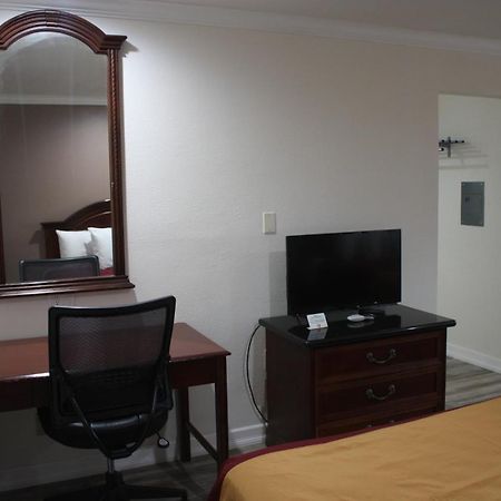 Value Inn & Suites Реддінг Екстер'єр фото