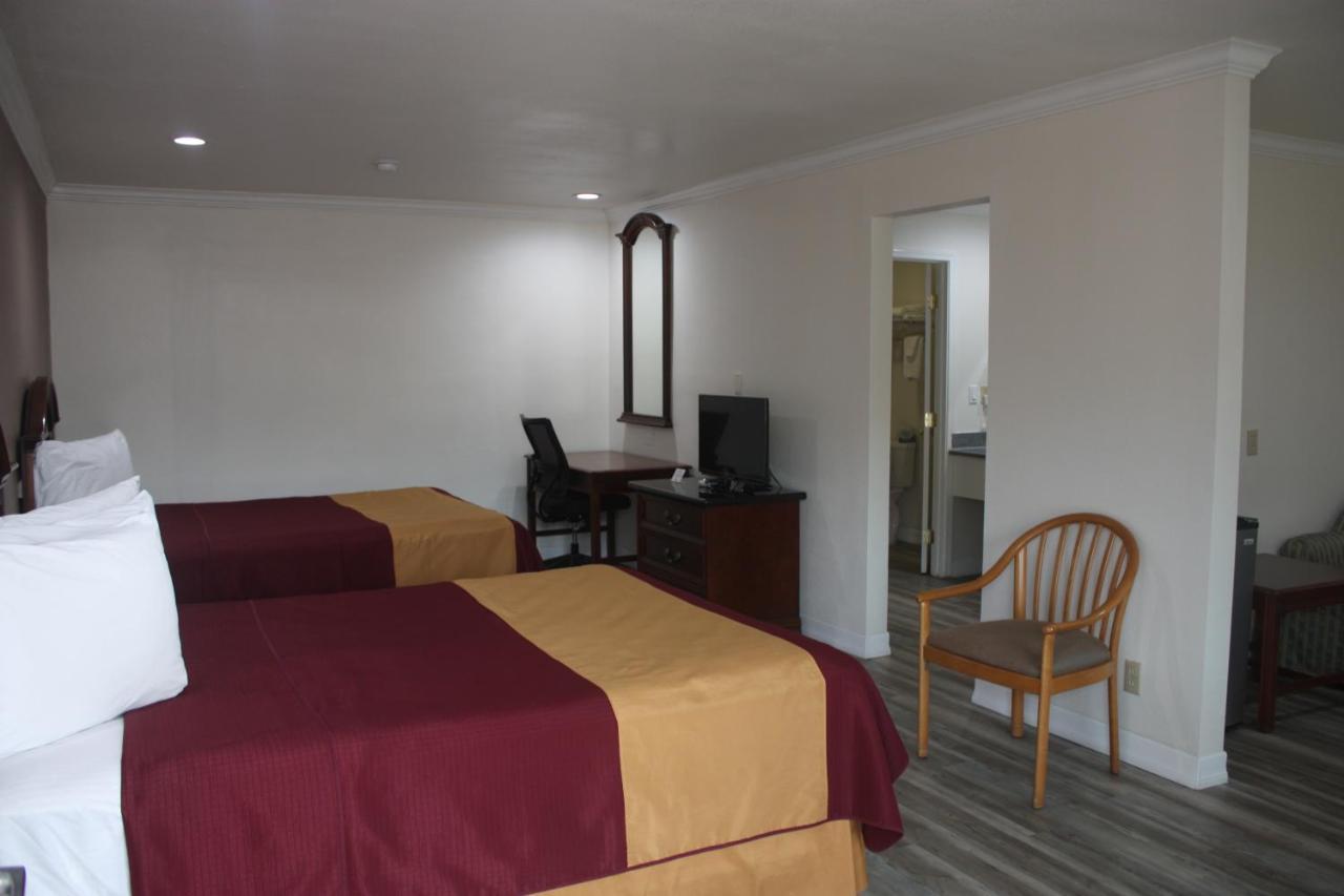 Value Inn & Suites Реддінг Екстер'єр фото