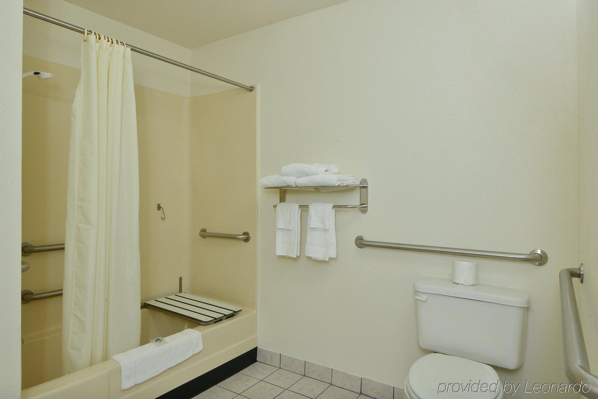 Value Inn & Suites Реддінг Екстер'єр фото