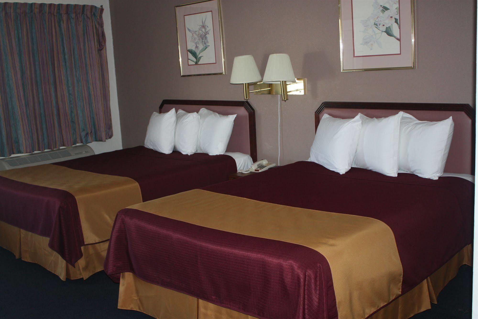 Value Inn & Suites Реддінг Екстер'єр фото