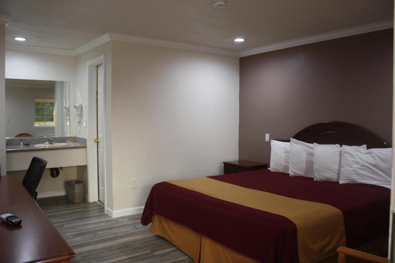 Value Inn & Suites Реддінг Екстер'єр фото